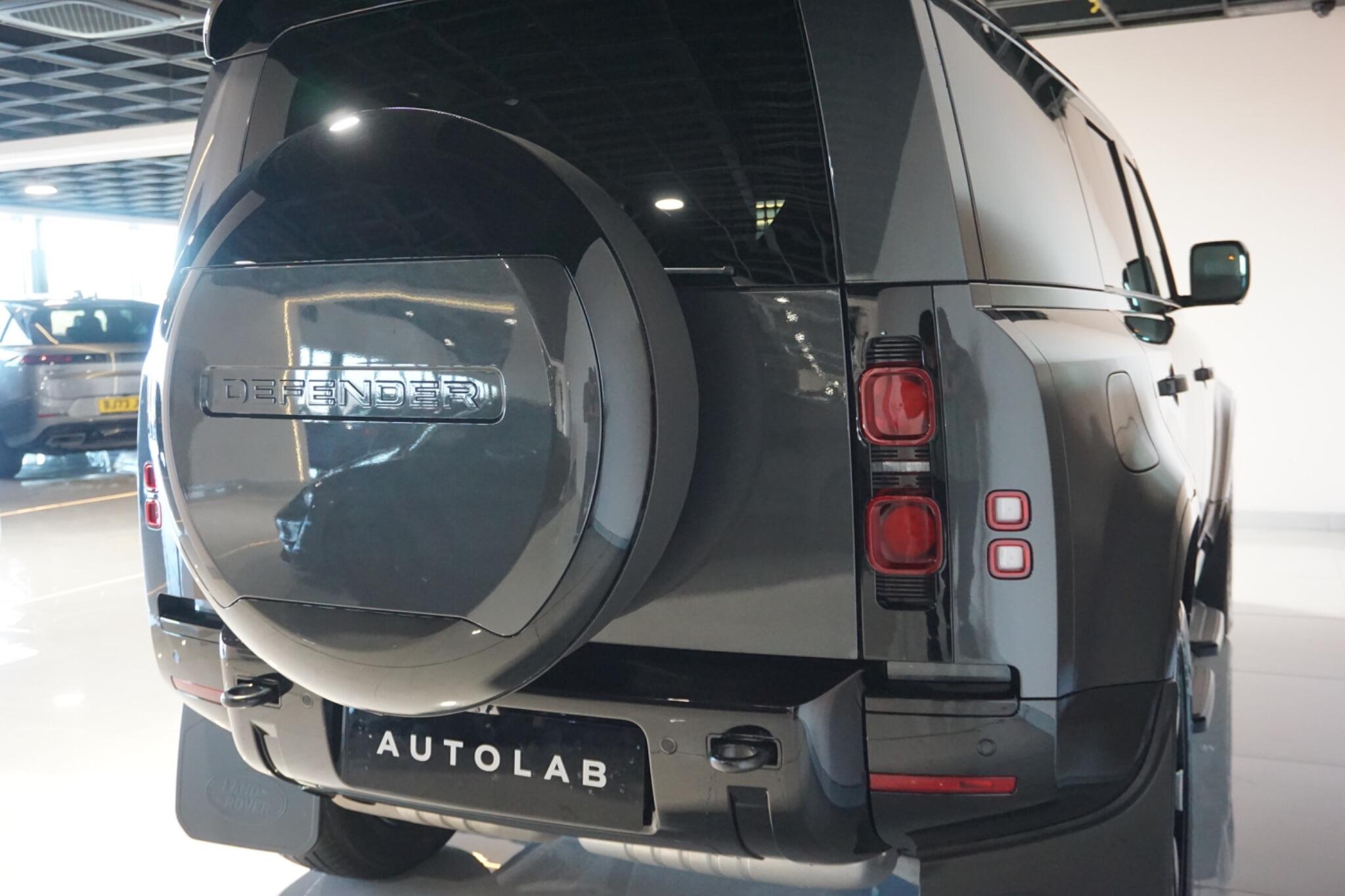 Land Rover Defender 110 3.0 D350 MHEV X-Dynamic HSE Hard Top SUV 5dr Diesel Auto 4WD MWB Euro 6 (s/s) (350 ps)